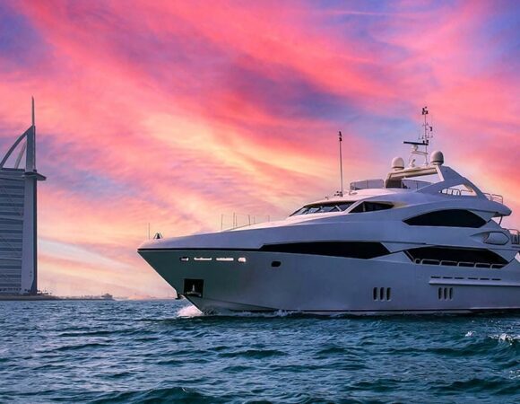 Luxury Yacht Rental Dubai